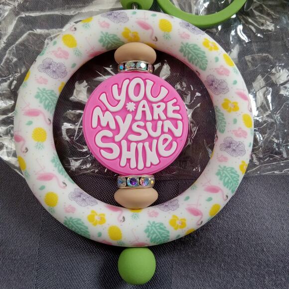 Beaded keychain - Picture 2 of 3